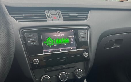 Skoda Octavia, 2018 год, 1 350 000 рублей, 6 фотография
