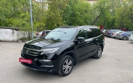Honda Pilot III рестайлинг, 2016 год, 2 950 000 рублей, 5 фотография