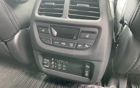 Honda Pilot III рестайлинг, 2016 год, 2 950 000 рублей, 23 фотография