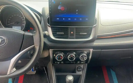 Toyota Yaris XP150 рестайлинг, 2021 год, 1 185 000 рублей, 4 фотография