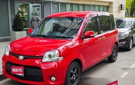 Toyota Sienta I, 2014 год, 1 150 000 рублей, 2 фотография