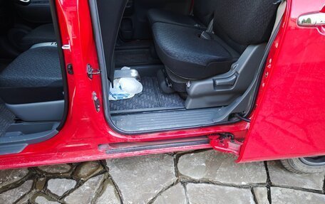 Toyota Sienta I, 2014 год, 1 150 000 рублей, 38 фотография