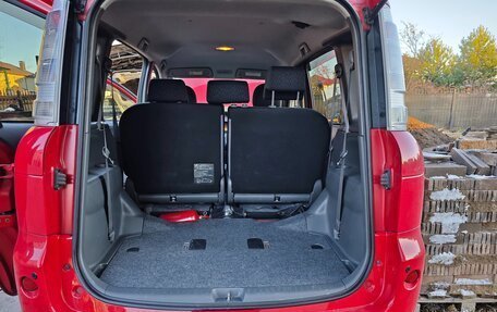 Toyota Sienta I, 2014 год, 1 150 000 рублей, 34 фотография