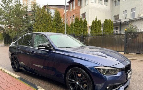 BMW 3 серия, 2015 год, 1 990 000 рублей, 12 фотография