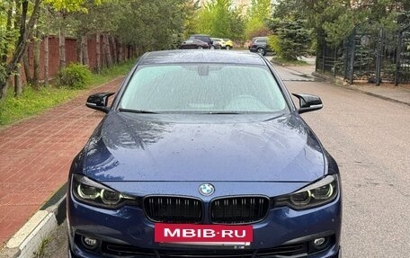 BMW 3 серия, 2015 год, 1 990 000 рублей, 13 фотография