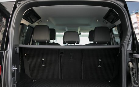 Land Rover Defender II, 2021 год, 8 990 000 рублей, 13 фотография