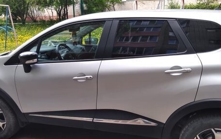 Renault Kaptur I рестайлинг, 2018 год, 1 550 000 рублей, 2 фотография