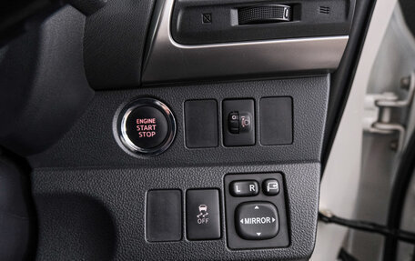Toyota Ractis II, 2014 год, 1 199 000 рублей, 18 фотография