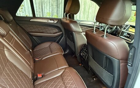 Mercedes-Benz M-Класс, 2012 год, 2 700 000 рублей, 9 фотография