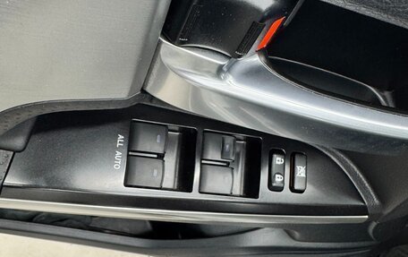 Toyota Land Cruiser 200, 2019 год, 7 790 000 рублей, 16 фотография