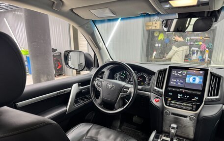 Toyota Land Cruiser 200, 2019 год, 7 790 000 рублей, 25 фотография