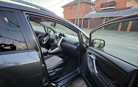 Toyota Verso I, 2010 год, 980 000 рублей, 7 фотография