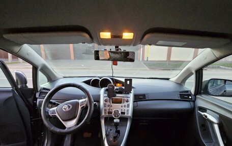 Toyota Verso I, 2010 год, 980 000 рублей, 9 фотография