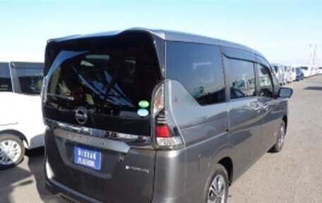 Nissan Serena IV, 2020 год, 1 750 000 рублей, 2 фотография