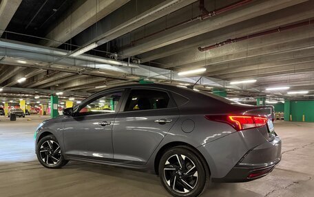 Hyundai Solaris II рестайлинг, 2021 год, 2 350 000 рублей, 4 фотография