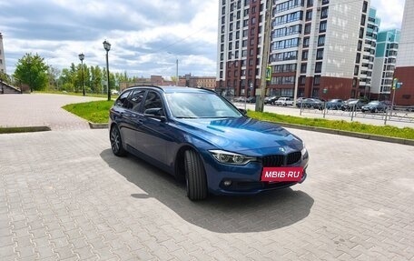 BMW 3 серия, 2018 год, 2 315 000 рублей, 14 фотография