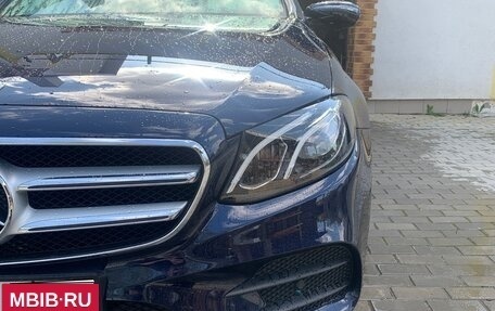 Mercedes-Benz E-Класс, 2019 год, 3 400 000 рублей, 21 фотография