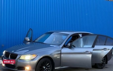 BMW 3 серия, 2011 год, 1 000 000 рублей, 5 фотография