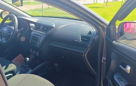 KIA Rio III рестайлинг, 2017 год, 1 300 000 рублей, 2 фотография