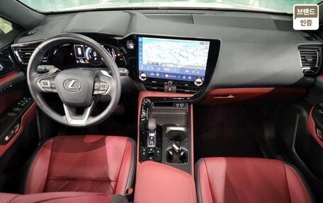Lexus NX, 2023 год, 5 300 000 рублей, 12 фотография