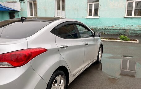 Hyundai Avante, 2010 год, 950 000 рублей, 5 фотография