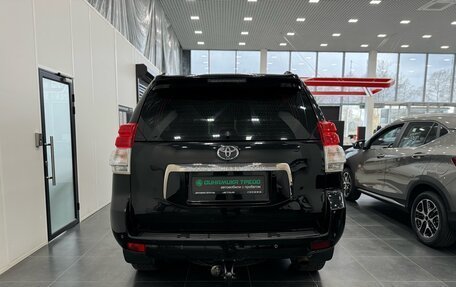 Toyota Land Cruiser Prado 150 рестайлинг 2, 2013 год, 2 800 000 рублей, 6 фотография