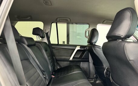 Toyota Land Cruiser Prado 150 рестайлинг 2, 2013 год, 2 800 000 рублей, 19 фотография