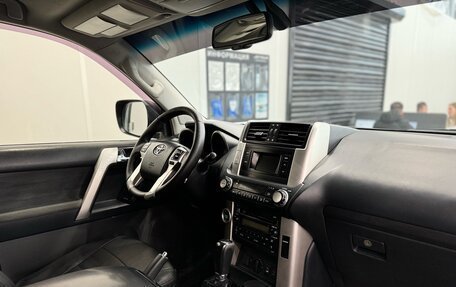 Toyota Land Cruiser Prado 150 рестайлинг 2, 2013 год, 2 800 000 рублей, 14 фотография