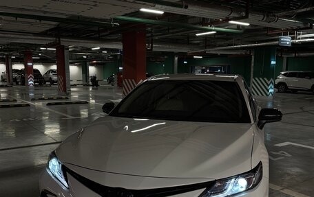 Toyota Camry, 2023 год, 4 100 000 рублей, 1 фотография