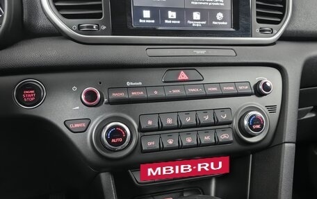 KIA Sportage IV рестайлинг, 2019 год, 1 999 000 рублей, 18 фотография