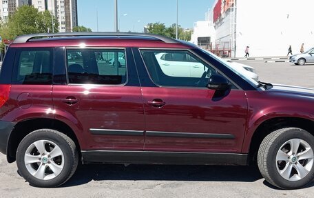 Skoda Yeti I рестайлинг, 2013 год, 980 000 рублей, 19 фотография