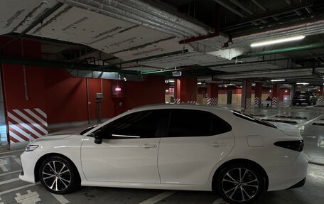 Toyota Camry, 2023 год, 4 100 000 рублей, 5 фотография