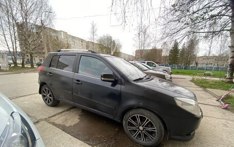 Geely MK Cross I, 2013 год, 210 000 рублей, 4 фотография