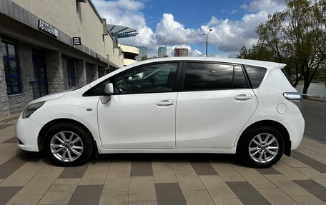 Toyota Verso I, 2012 год, 1 100 000 рублей, 7 фотография