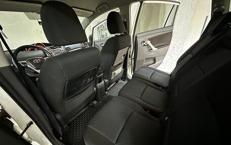 Toyota Verso I, 2012 год, 1 100 000 рублей, 19 фотография