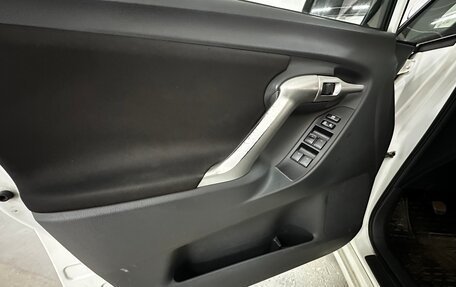 Toyota Verso I, 2012 год, 1 100 000 рублей, 17 фотография