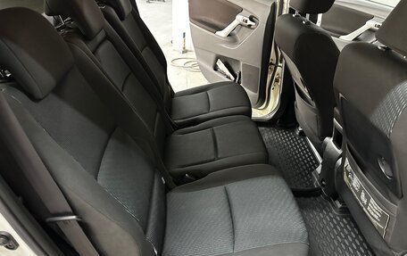Toyota Verso I, 2012 год, 1 100 000 рублей, 24 фотография