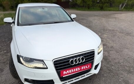 Audi A4, 2010 год, 1 550 000 рублей, 2 фотография