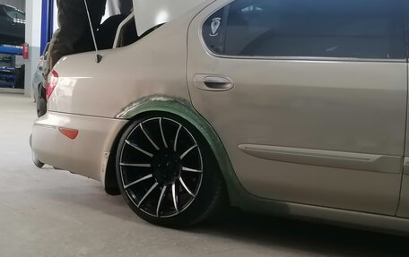 Nissan Cefiro III, 2000 год, 450 000 рублей, 5 фотография