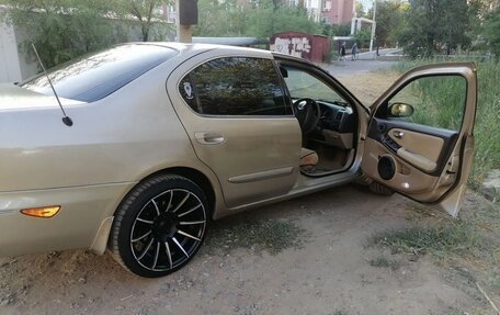 Nissan Cefiro III, 2000 год, 450 000 рублей, 3 фотография