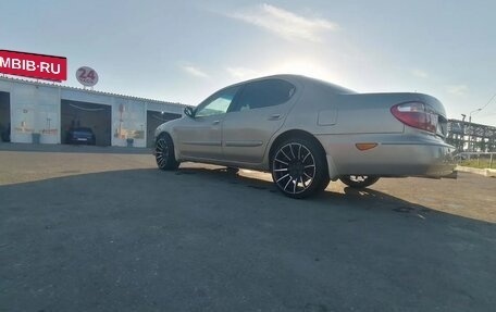 Nissan Cefiro III, 2000 год, 450 000 рублей, 2 фотография