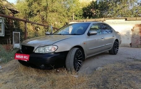 Nissan Cefiro III, 2000 год, 450 000 рублей, 10 фотография