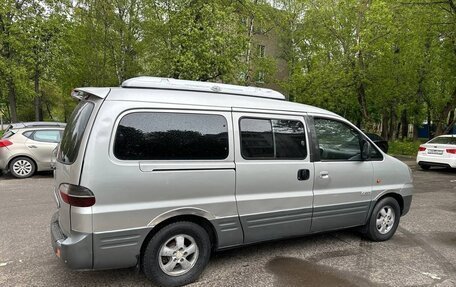 Hyundai Starex I рестайлинг, 2006 год, 700 000 рублей, 9 фотография