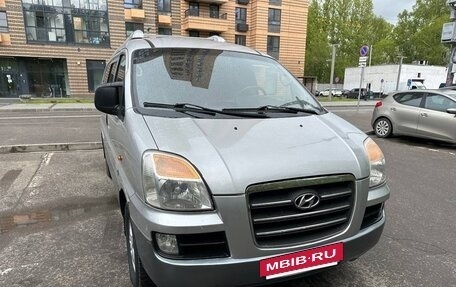 Hyundai Starex I рестайлинг, 2006 год, 700 000 рублей, 13 фотография