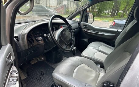 Hyundai Starex I рестайлинг, 2006 год, 700 000 рублей, 26 фотография