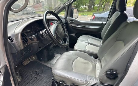 Hyundai Starex I рестайлинг, 2006 год, 700 000 рублей, 27 фотография