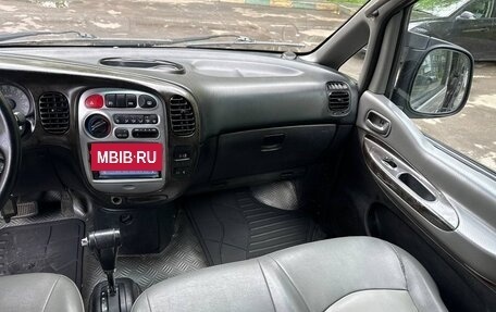Hyundai Starex I рестайлинг, 2006 год, 700 000 рублей, 32 фотография