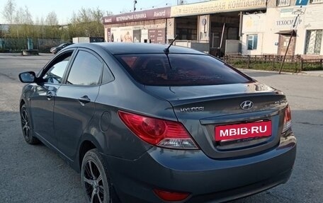Hyundai Solaris II рестайлинг, 2013 год, 570 000 рублей, 7 фотография
