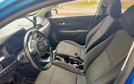 KIA Rio IV, 2018 год, 1 195 000 рублей, 5 фотография