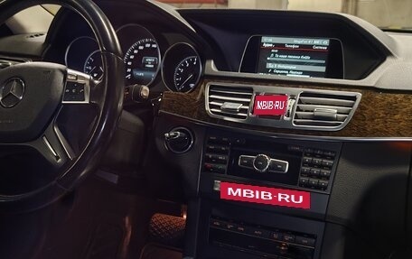 Mercedes-Benz E-Класс, 2013 год, 1 800 000 рублей, 2 фотография